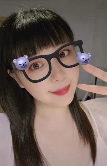 衣着性感的妹子，夹得非常爽