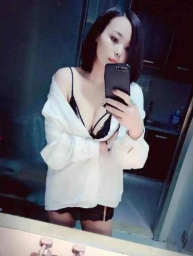 非常紧，服务非常舒服的少妇