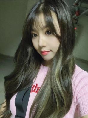 小姐姐性格好，很健谈，服务还舒服