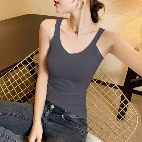 精致美女，身材火辣，服务舒服