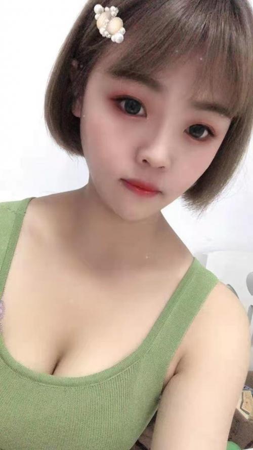 童颜巨乳，服务很不错，很值得试