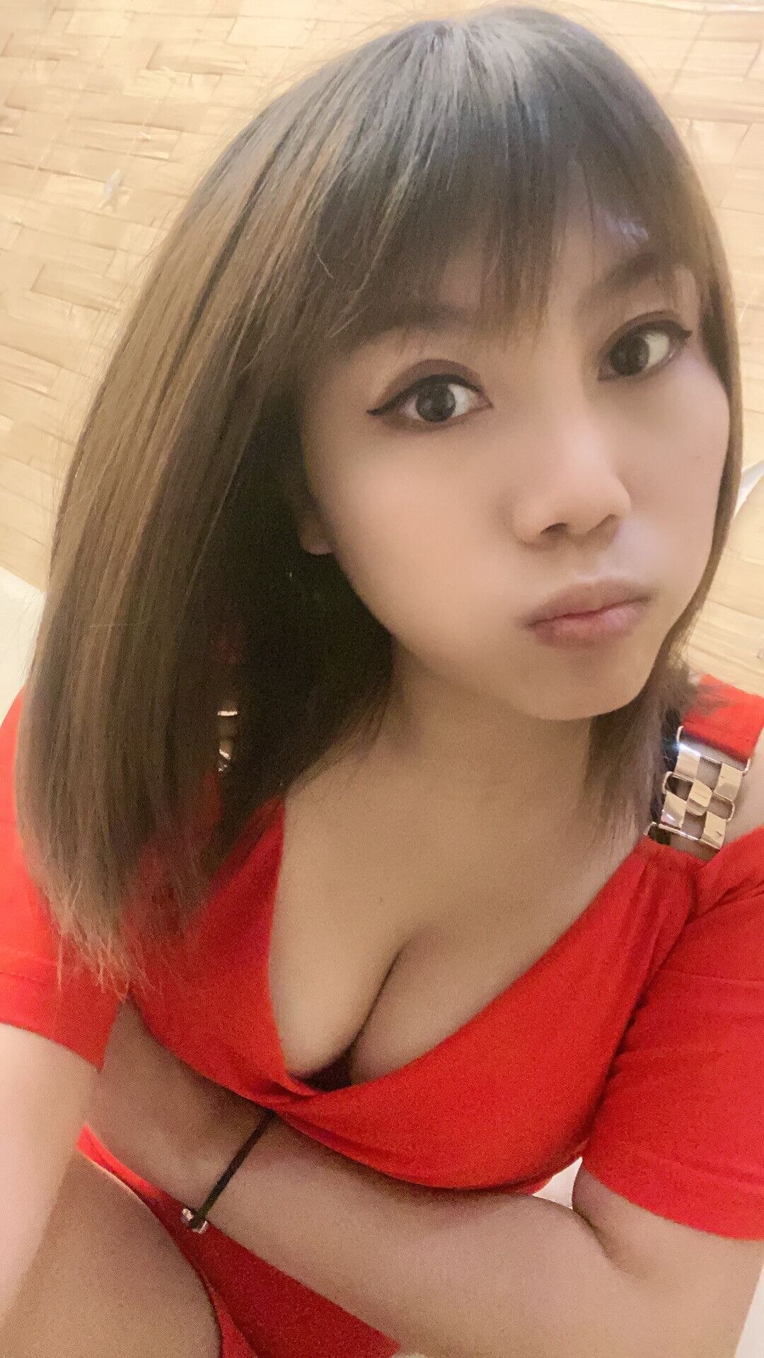 好身材，颜值不错的少妇，口的很舒服