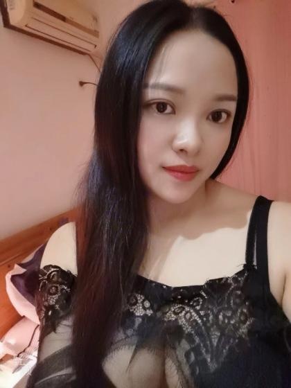 兼职少妇，服务真是意想不到的好