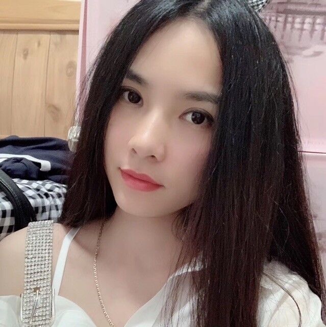 声音非常嗲的妹子，腿长逼紧三点粉