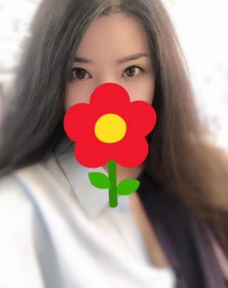 气质美女，身材好，服务热情