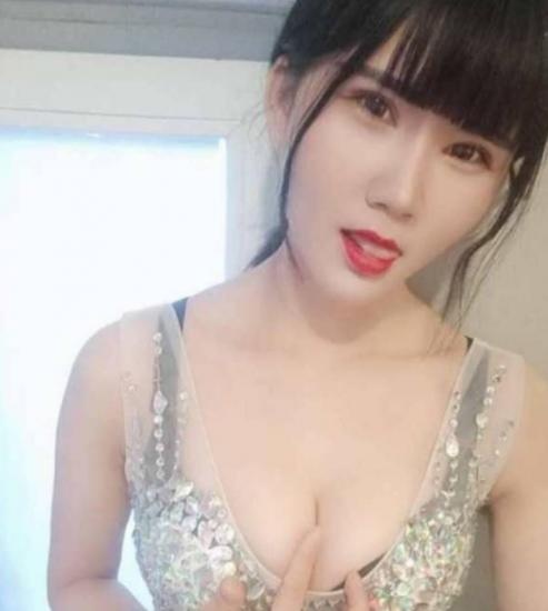 年轻的小嫩妹，服务爽，身材棒