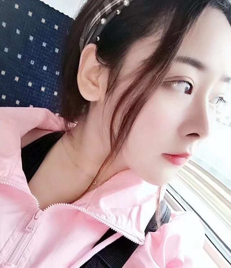 咪咪特别大，很软很舒服，服务爽