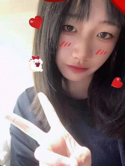 三点粉嫩的妹子，服务好，口活卖力