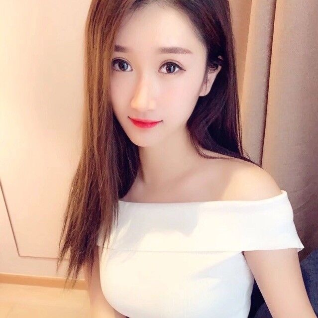 高颜值兼职，身材火辣，胸大，服务好