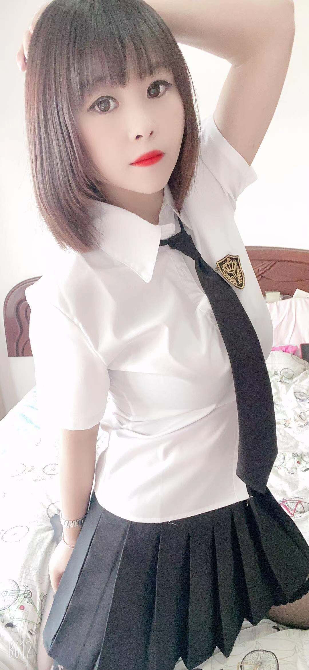 项目多，服务也很棒，小少妇长得挺好看的