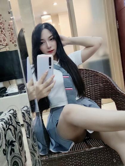 御姐风超温柔的小姐姐，服务特别好主动