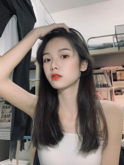舞蹈系小姐姐外出兼职，解锁姿势多，配合好
