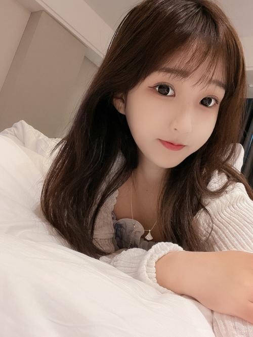 妹子漂亮，很清纯可爱，服务非常到位