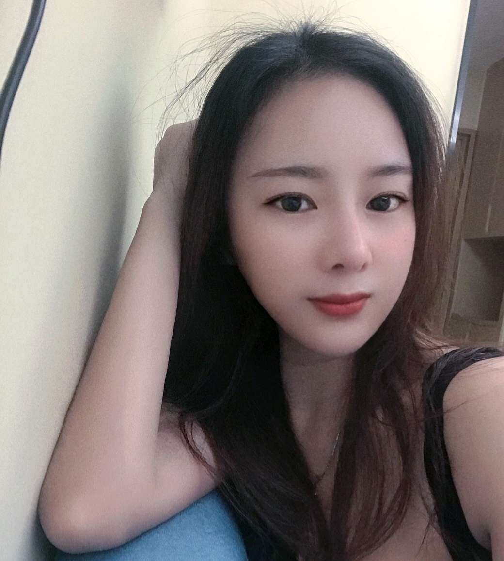很勾魂的小妹妹，真让人日思夜想啊