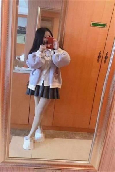 可爱妹子天生白虎
