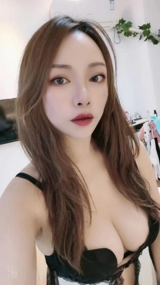 千娇百媚的小女人，水中萧最是舒服