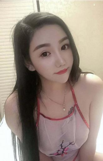放进去那个叫声好销魂，边做边叫，爽死了