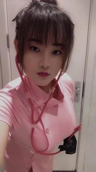 天然E奶服务都有，玩起来奶子甩很刺激