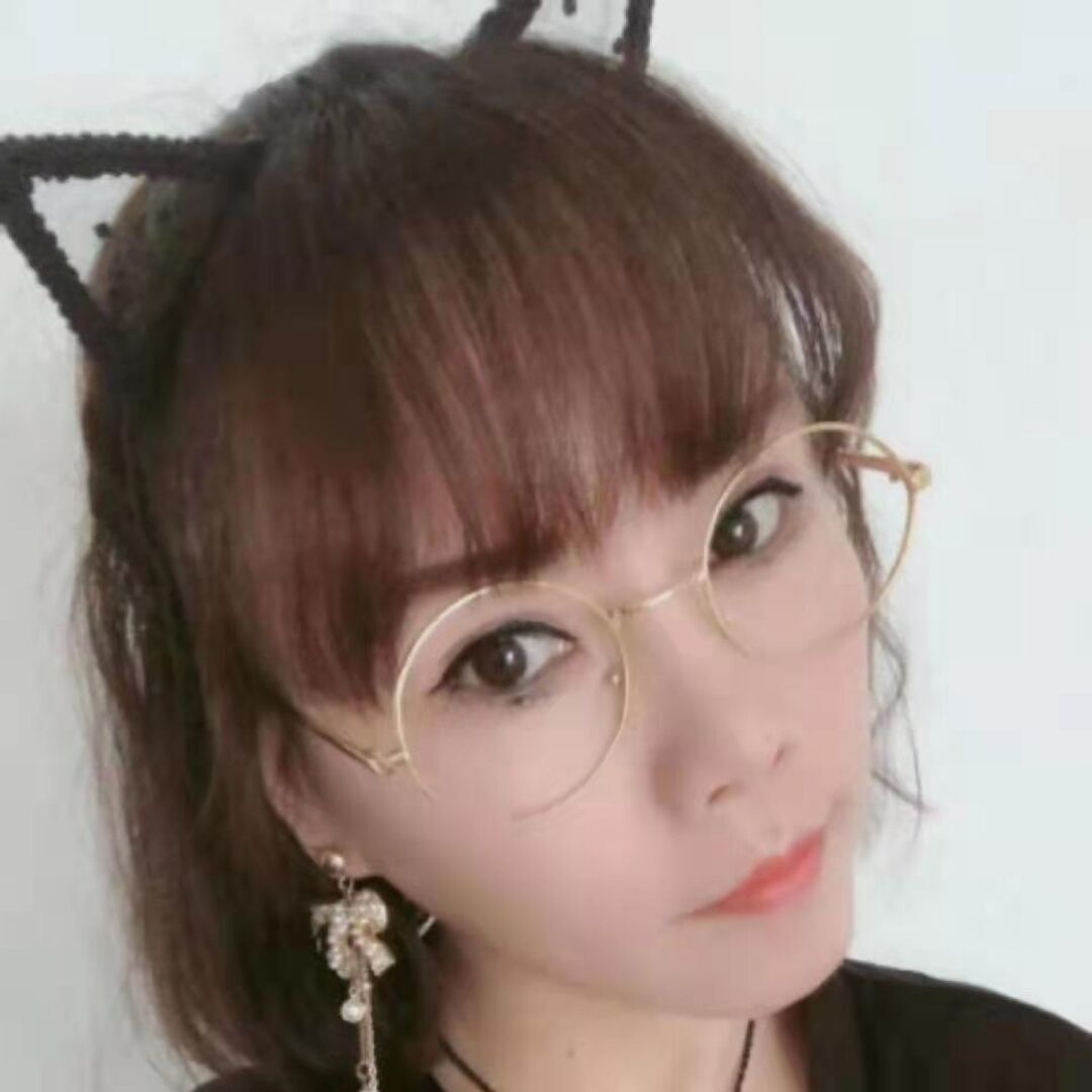 性感高挑的兼职少妇，值得体验