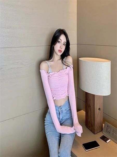 小姐姐大胸深喉非常爽