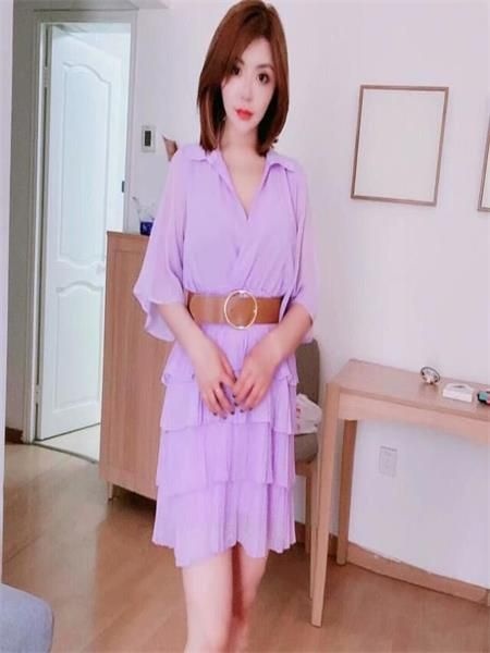 妹子奶子很大，身材不错，体验感好