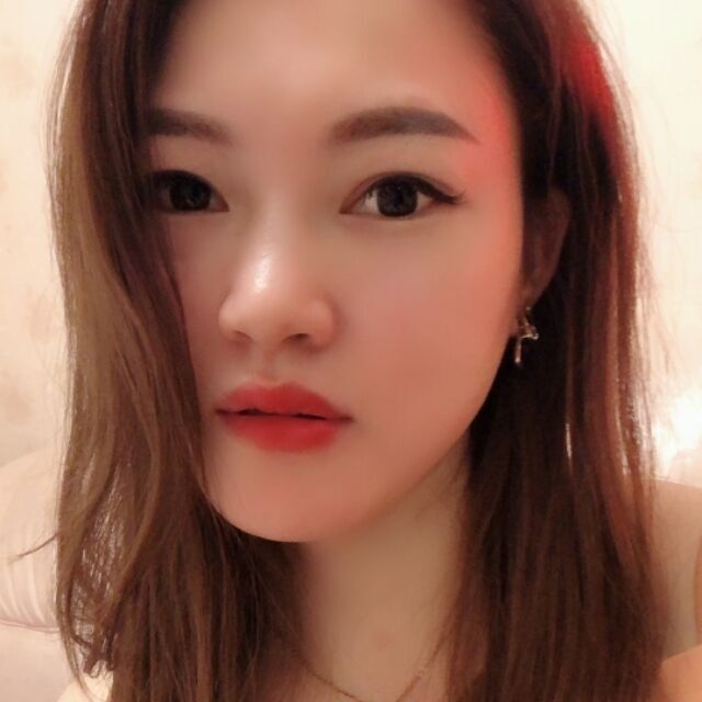 刚兼职妹子，清纯水嫩，甜美风格如初恋情人