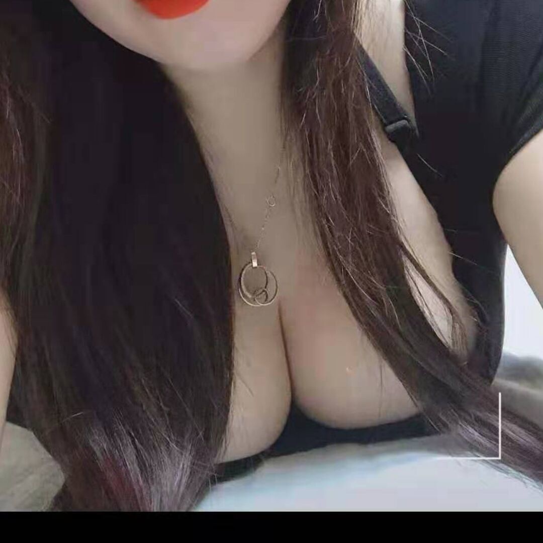大胸让我回味无穷，心情舒畅