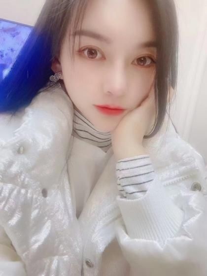 有胸有屁股 口技好 水多,还能潮吹 