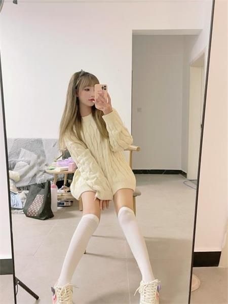 清纯学妹服务爽，太舒服了