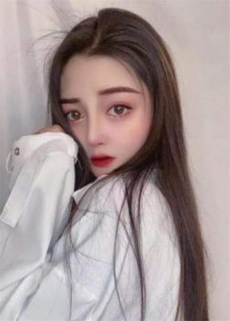 妹子很年轻，口活一流，床上技术舒服