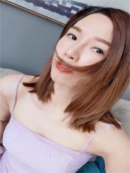 漂亮小姐姐，中项做的很哇塞