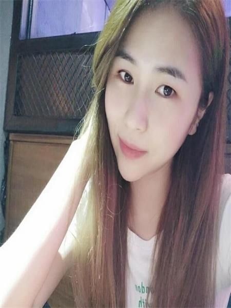 喜欢丝袜服务的老铁可以约