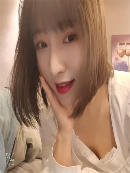 高性价比，性感妹子4p