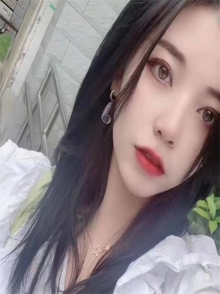 主动的妹子，姿势任意，配合度高