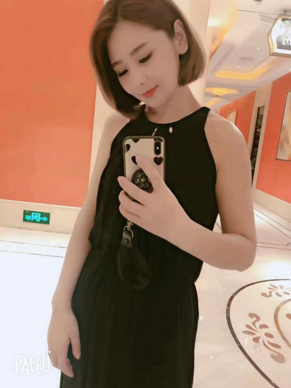会叫老公的嫩妹，着这种偷情的感觉太刺激了