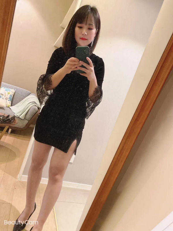 乖巧听话的江南美女，说话温柔不机车