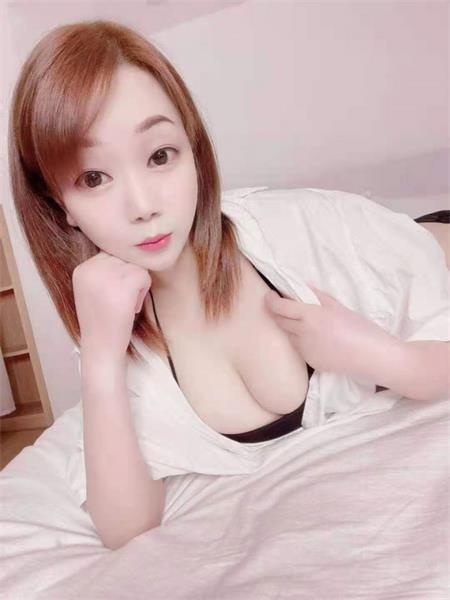 泻火不错的大胸少妇，体验感还行