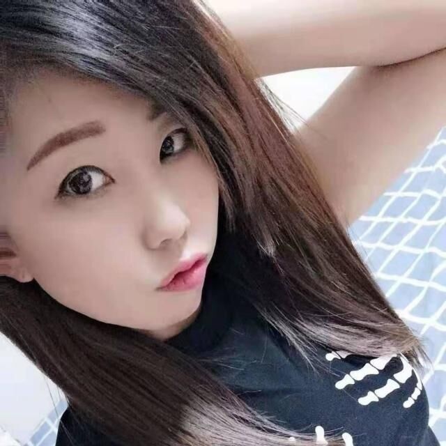 妩媚兼职妹，童颜巨乳，身材惹火
