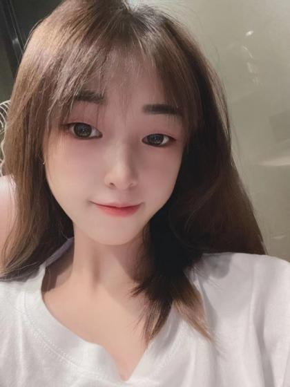 可爱漂亮的邻家小妹，整体服务让人满意
