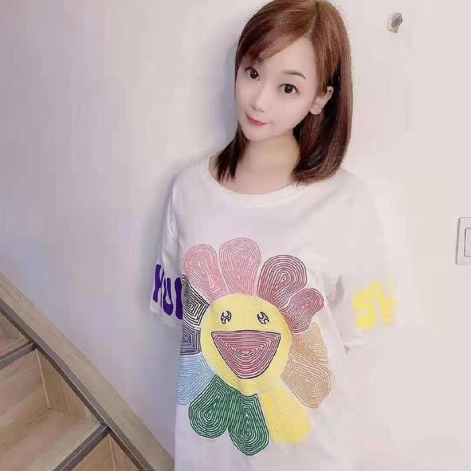 身材苗条的温柔小姐姐，舌头灵动，太会舔了
