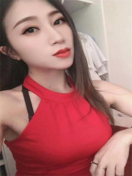 大屁股的性感妹子，爽爆了