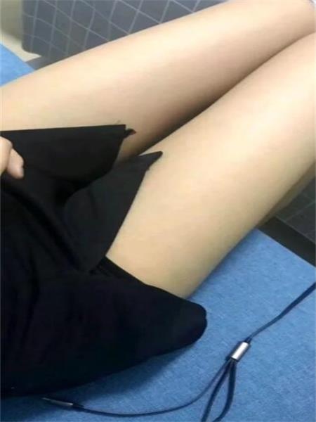 实打实的尤物妹子，技术好，整个过程做的尽兴