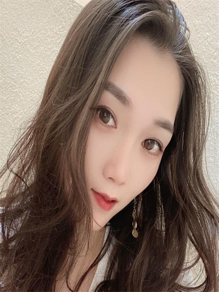 制服小达人，项目多，体验很棒