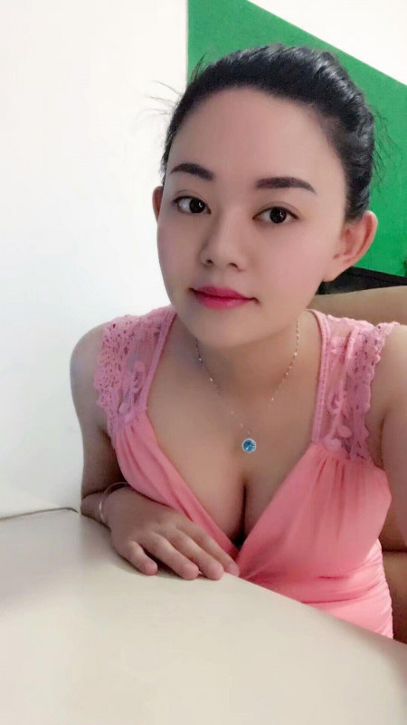 皮肤白嫩，屁屁有弹性！真诚用心服务