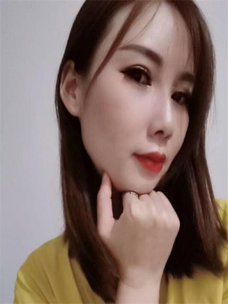 小姐姐人美，热情身材好，做起来很有感觉 
