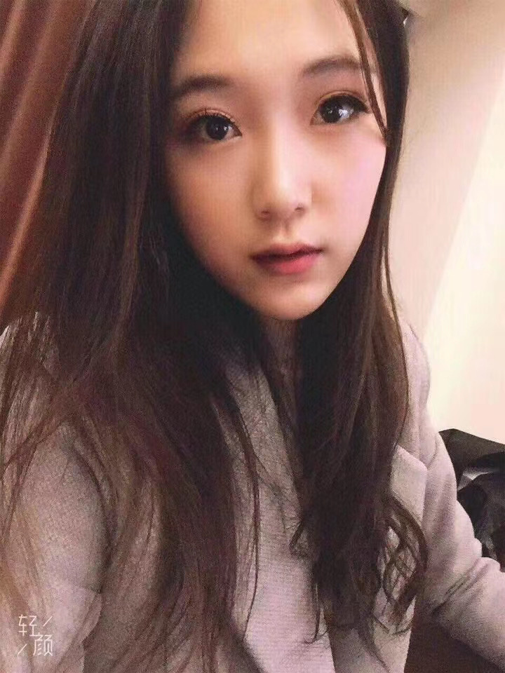 验证越秀女神级别身材妹子，气质真是好，很有范