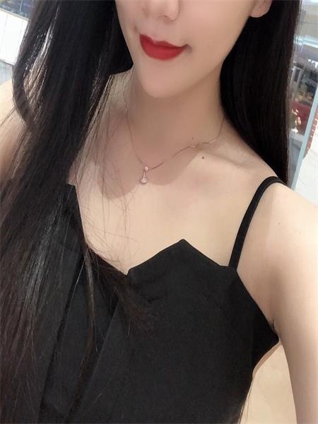 嫩妹子谁试谁知道，就是爽