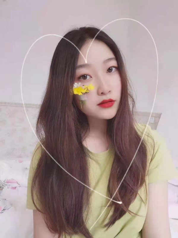 私藏已久的漂亮妹子，口活给力，很有情调