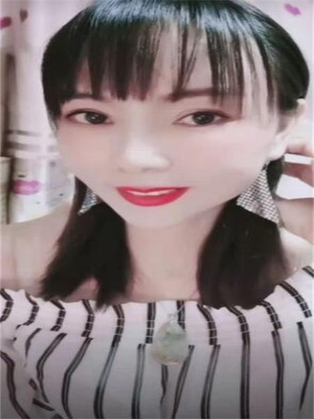 很出名的大长腿，小姐姐服务有特色