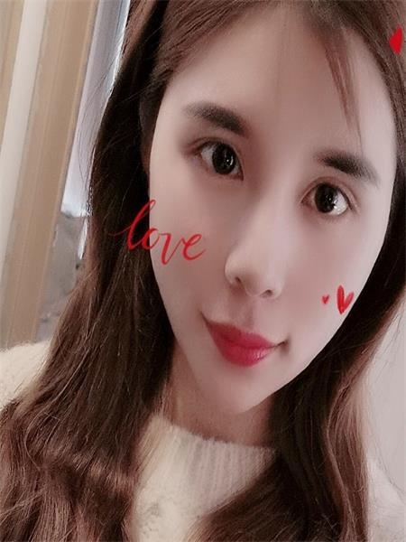 妹子服务很不错，不机车，口的时候很卖力